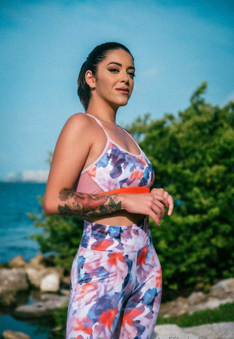 officialmiax high quality star pic