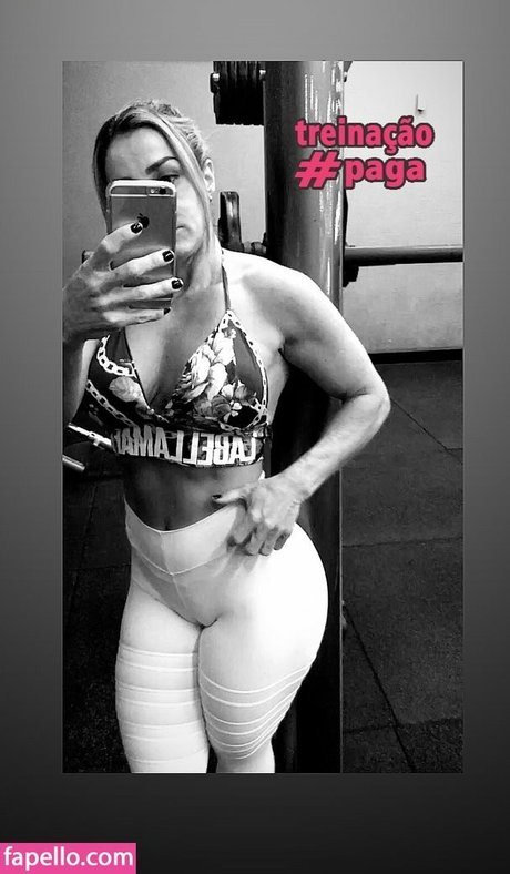 Eliza Nery Quick model image