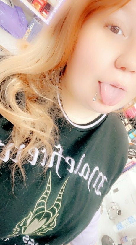 xxxse7enn exclusive actress photos