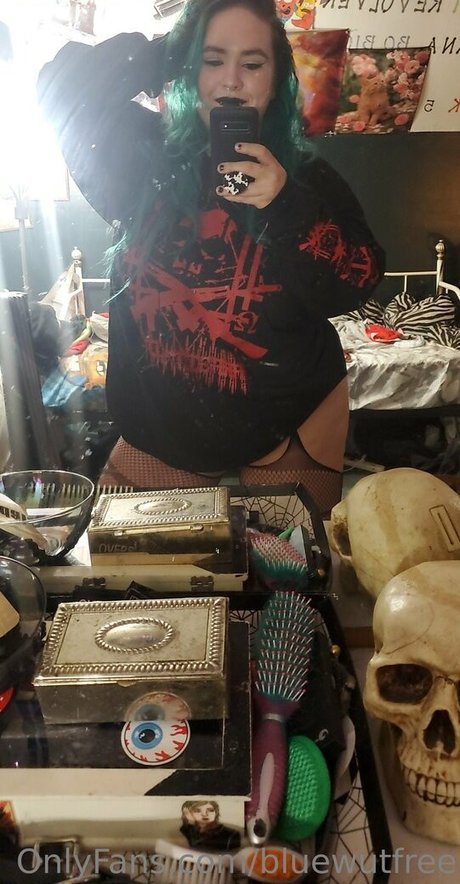 bluewutfree perfect star pic