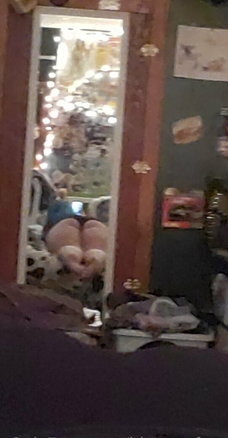 light onlyfans free naked gallery