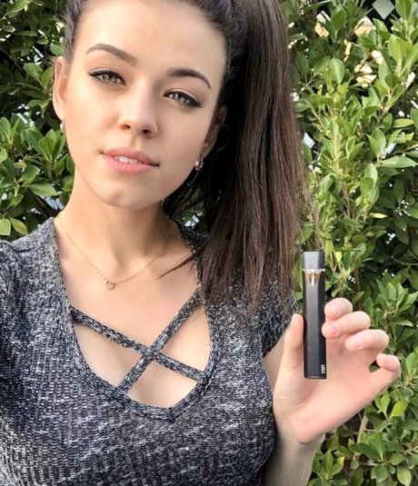 light onlyfans top picture