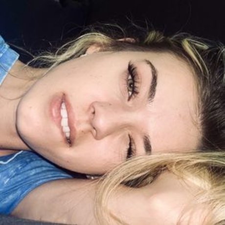 Koala Puffs sexy pornstar images