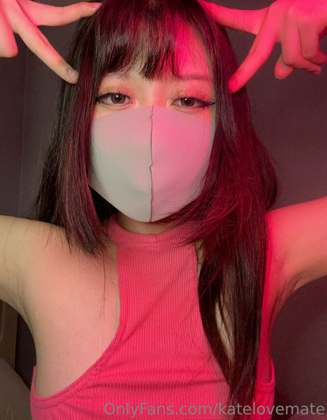katelovemate erotic model pics