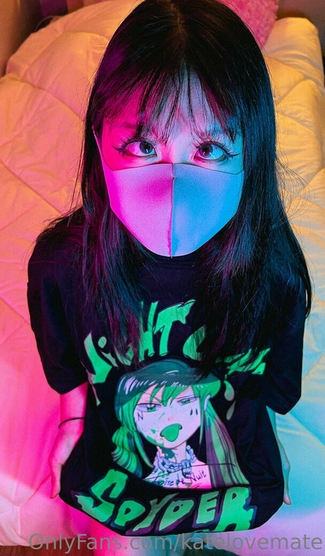 katelovemate art actress gallery