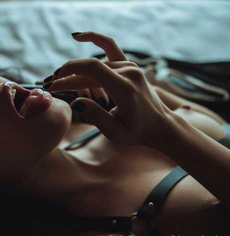 Bianca Karina xxx pornstar pics