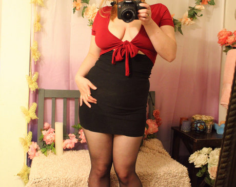 gabiafterdark pretty pornstar photos