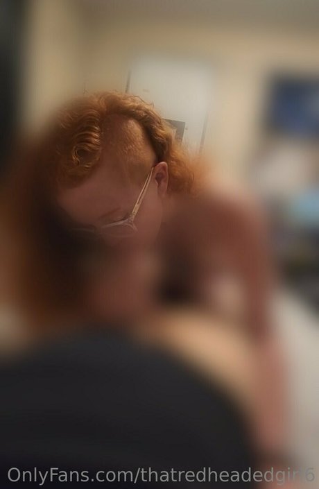 thatredheadedgirl6 star pictures