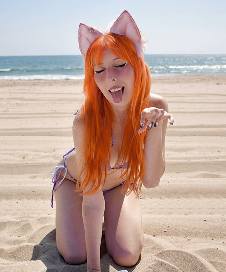 loosh cos top model photos