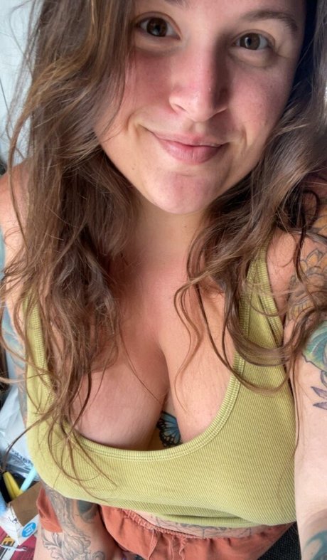 HandfulHeather model sex photo