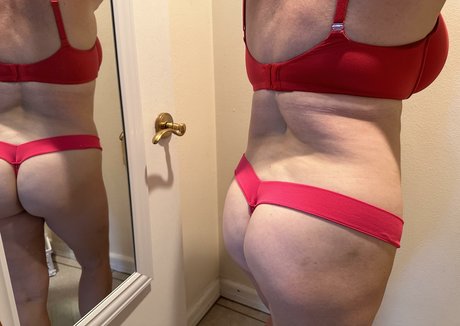 Curious Jeanette exclusive star galleries