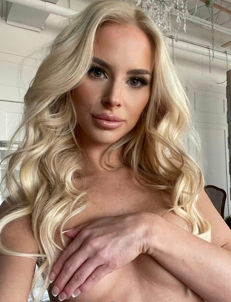 evarose xo adult actress archive