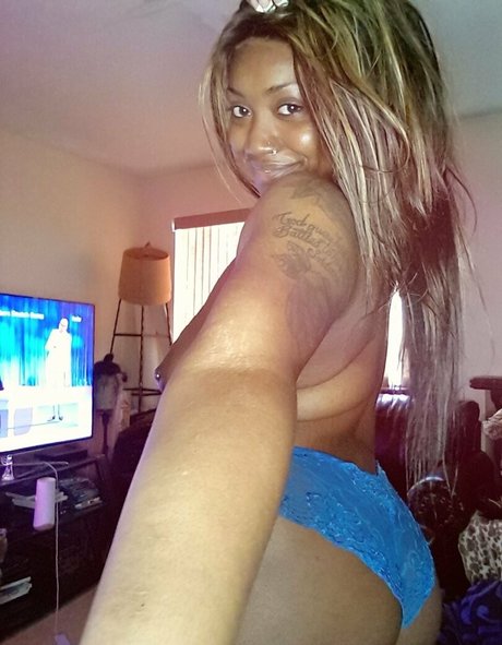 sweeeetcaramella exclusive pornstar pictures