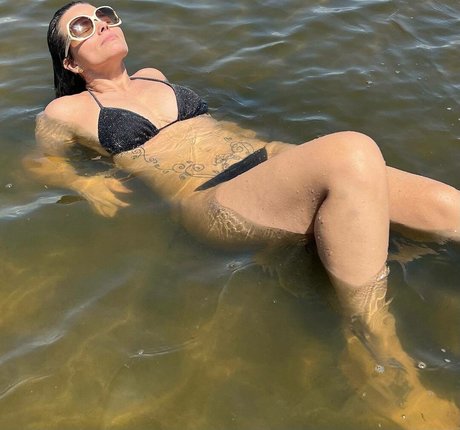 Maria Candida free star img