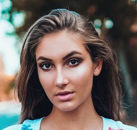 Emma Mathieu high quality pornstar images