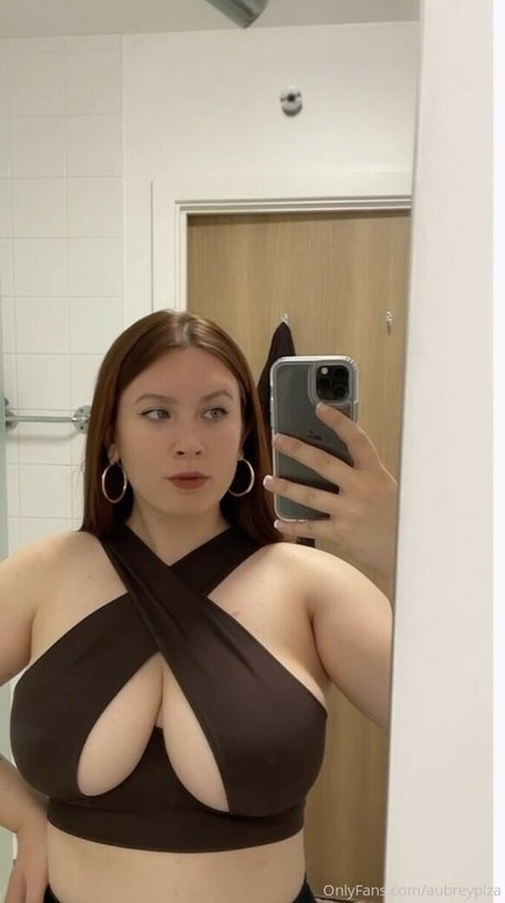 Bandett MFC model erotic pictures