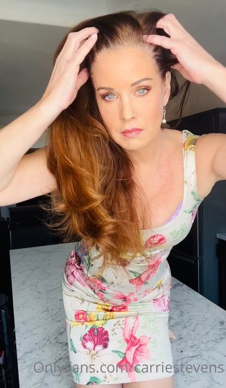 Carrie Stevens adult model photos