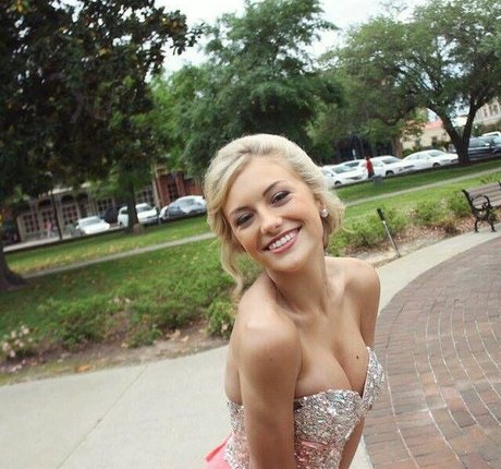 Holly Cloar sexy pornstar images