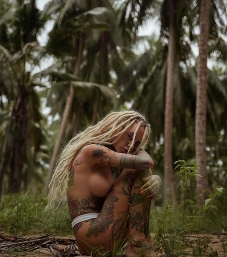 Bantik Boy pornstar hd pics