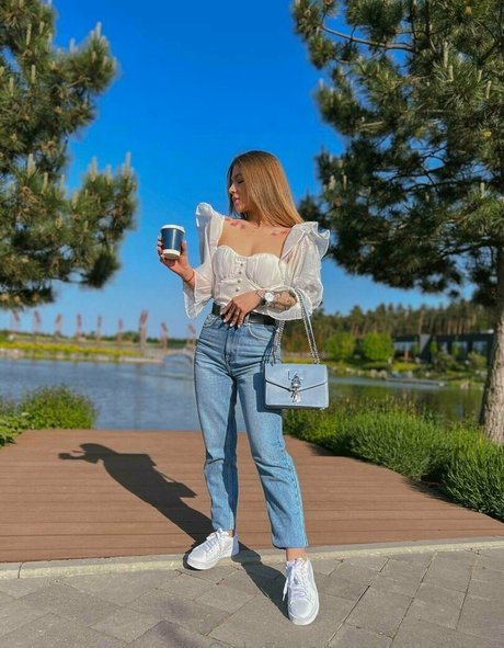 juliawind model sex photo