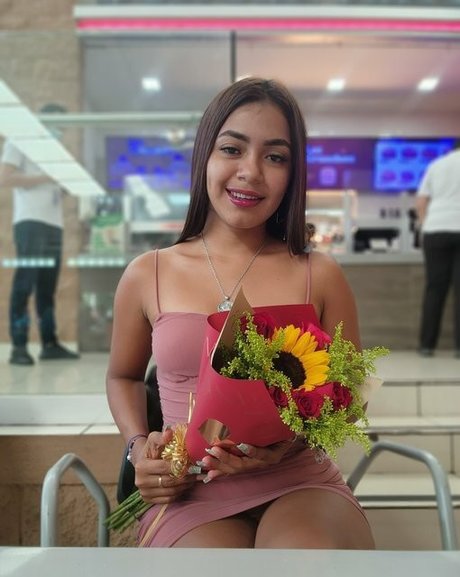 Yuli Rivera beautiful star archive