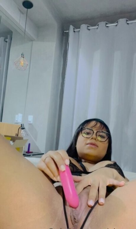 Giovanna Paes star pornographic image