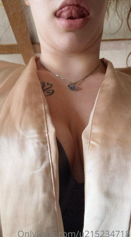 thickmommarie nice actress galleries