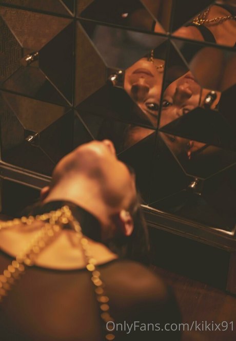 kikix91 pornstar nudes picture