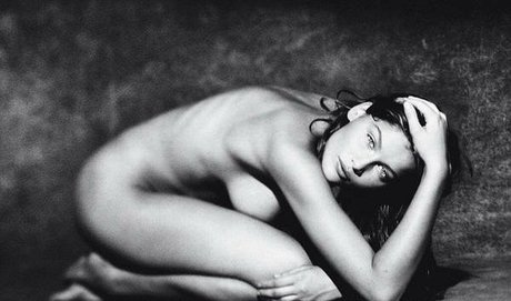 Laetitia Casta hot model picture