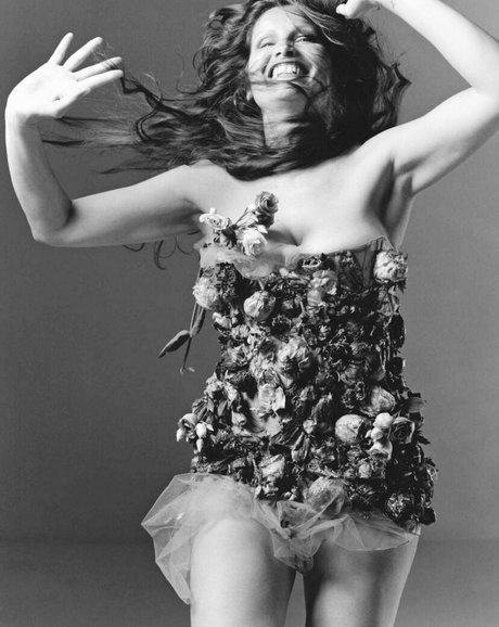 Laetitia Casta star nudes pics