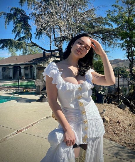 Aulii Cravalho pornographic star pictures