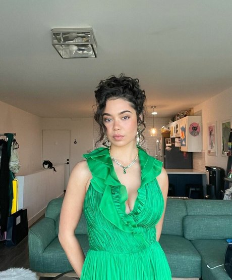 Aulii Cravalho model nice pic