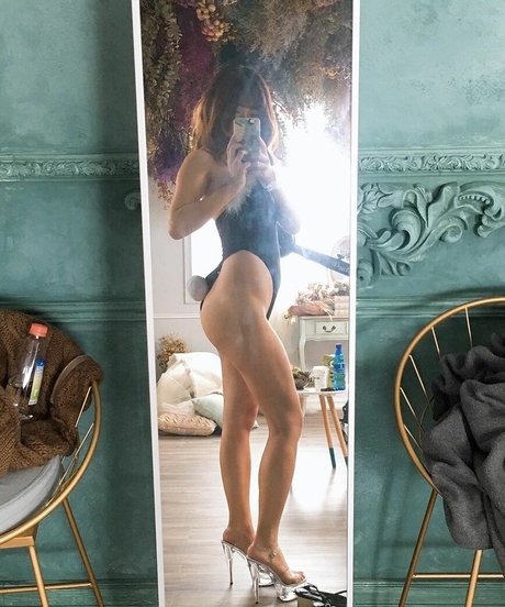 Hanyuyen naked actress archive