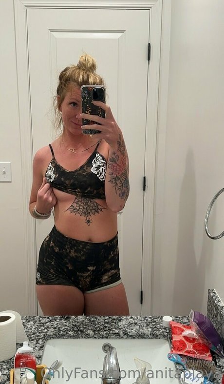 anitaplaya naked actress photo