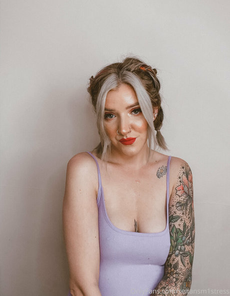 brookes world pornstar top picture