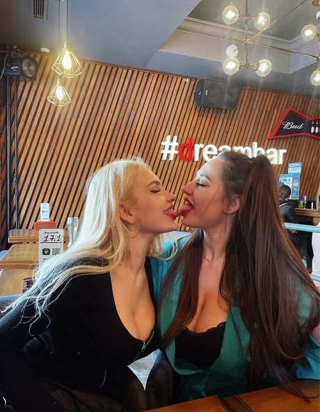 male masturbation onlyfans art nude photos