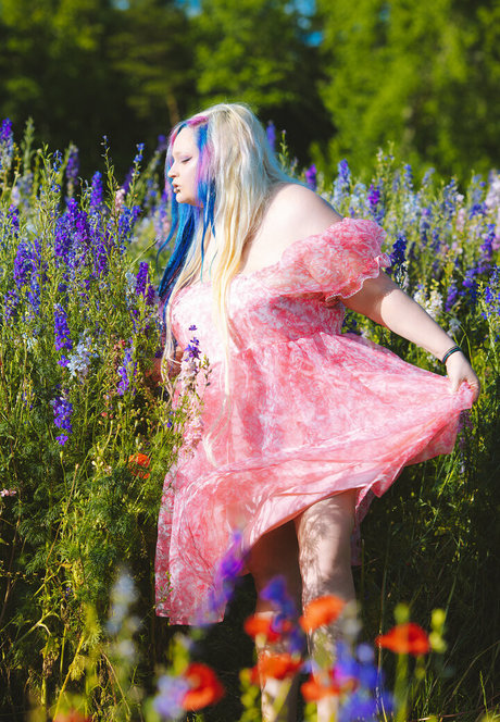 spikezombie erotic star pics