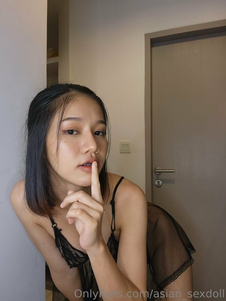 Asian Sexdoll porn actress archive