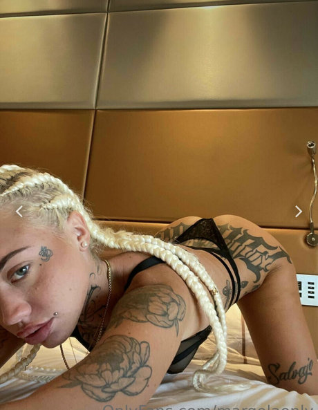 Margolaonly model perfect photo