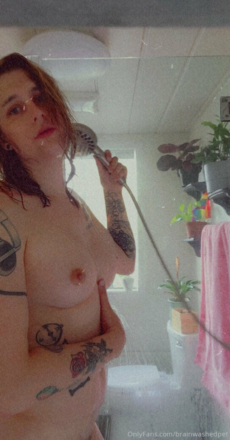 brainwashedpet nudes actress pic