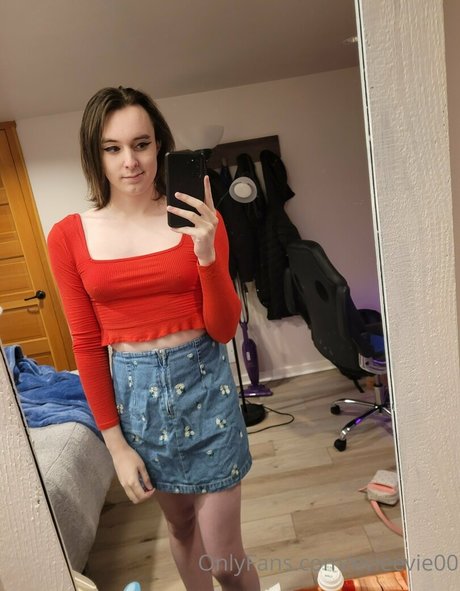 evieevie00 model nude galleries