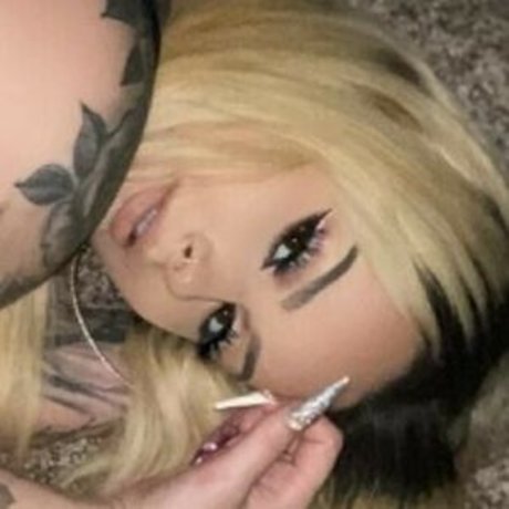 Fineassfiona xxx model images