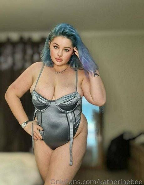 beckybeeofficial erotic actress galleries