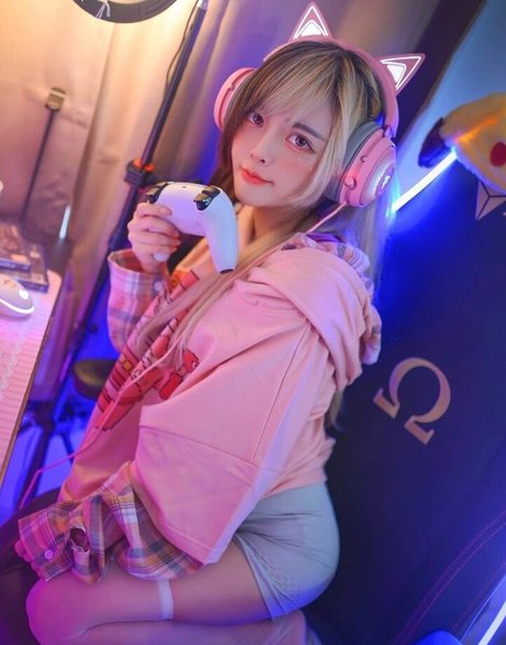 Le Josette model hd photos