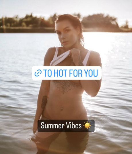 kimassthetics sexy star pics