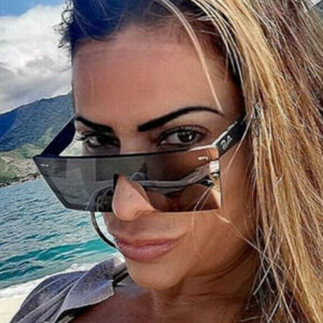 Camila Kiss actress img