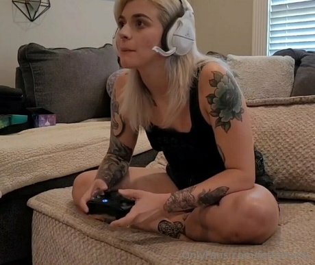 fettishvids star nice photo