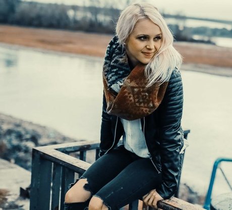 Kristina Marie Buley model erotic pic