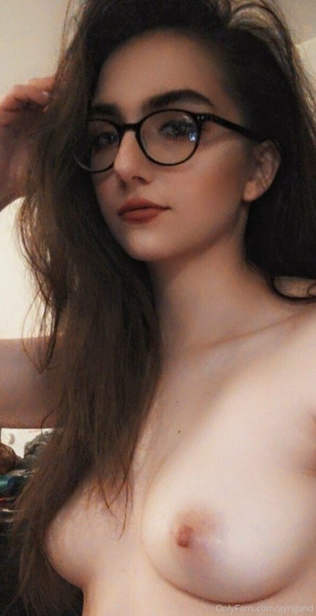 aevimari nudes model archive