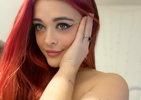 Lalirabbit star hot pics